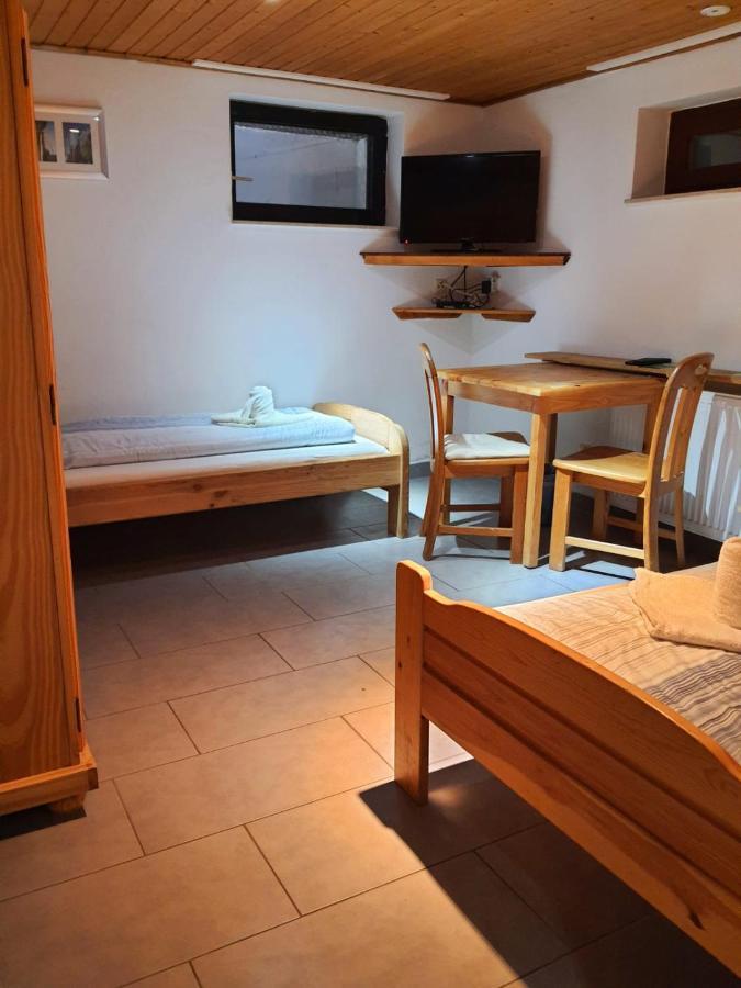 Gaestehaus Terrana Wathlingen Экстерьер фото